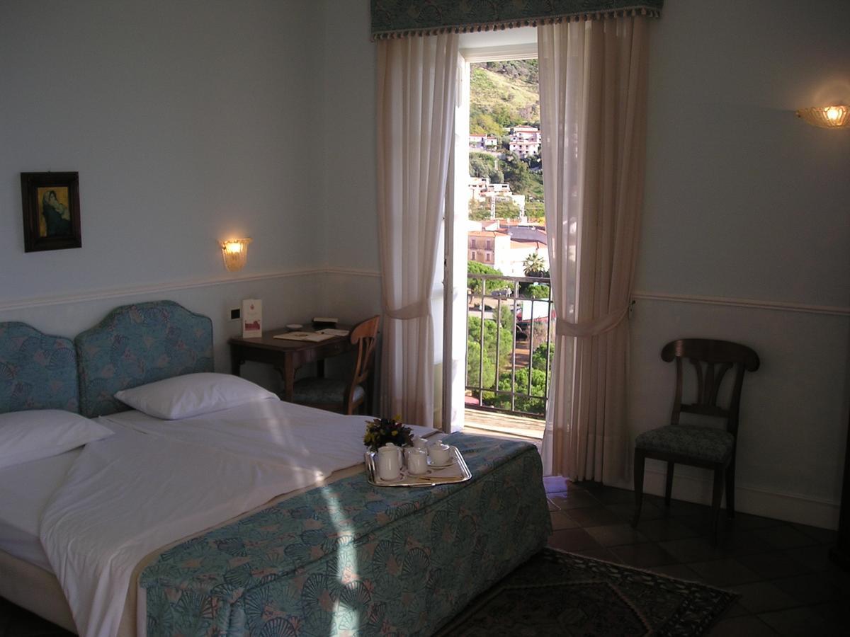 Palazzo Del Capo Hotel Cittadella del Capo Bagian luar foto